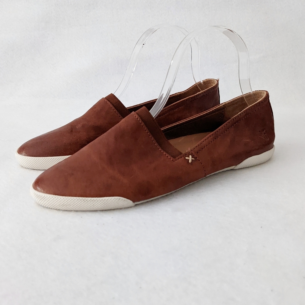 Frye Melanie Cognac Brown Leather Slip On Loafers Flats Womens Sz 8